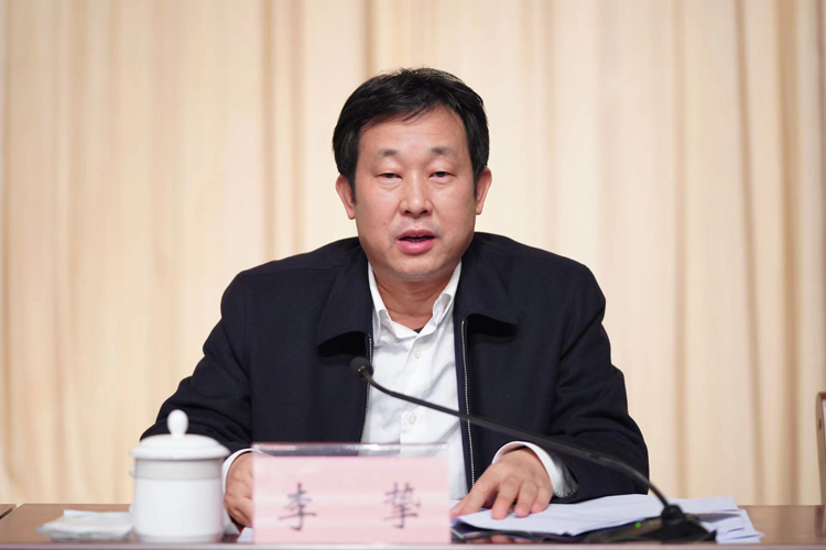 我市召开产业项目建设流动现场会暨第四季度经济工作分析点评会